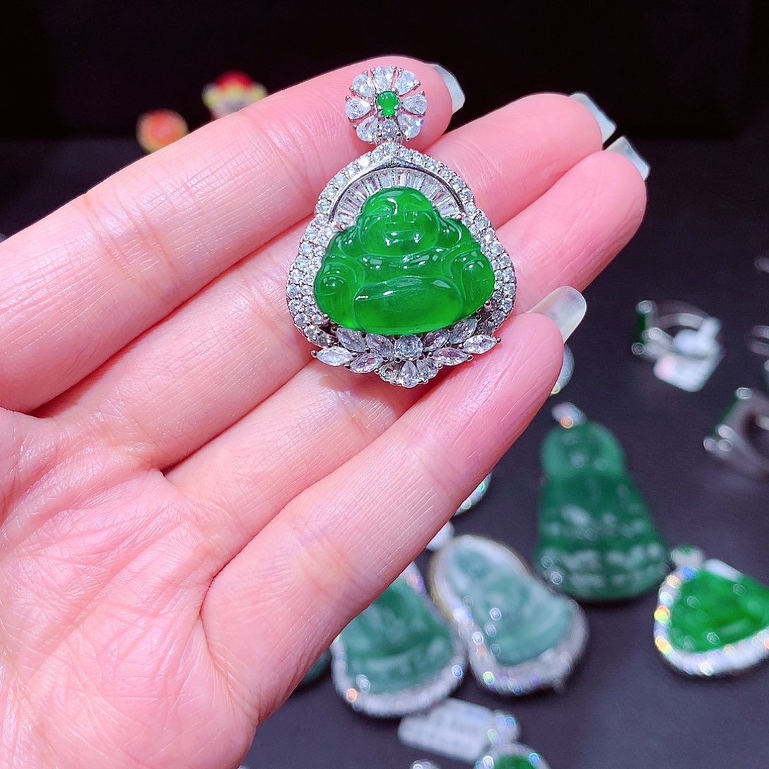 【闪购商品】翡翠吊坠(不含链)未镶嵌