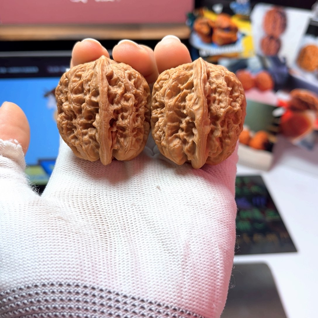 文玩核桃吊坠华北38