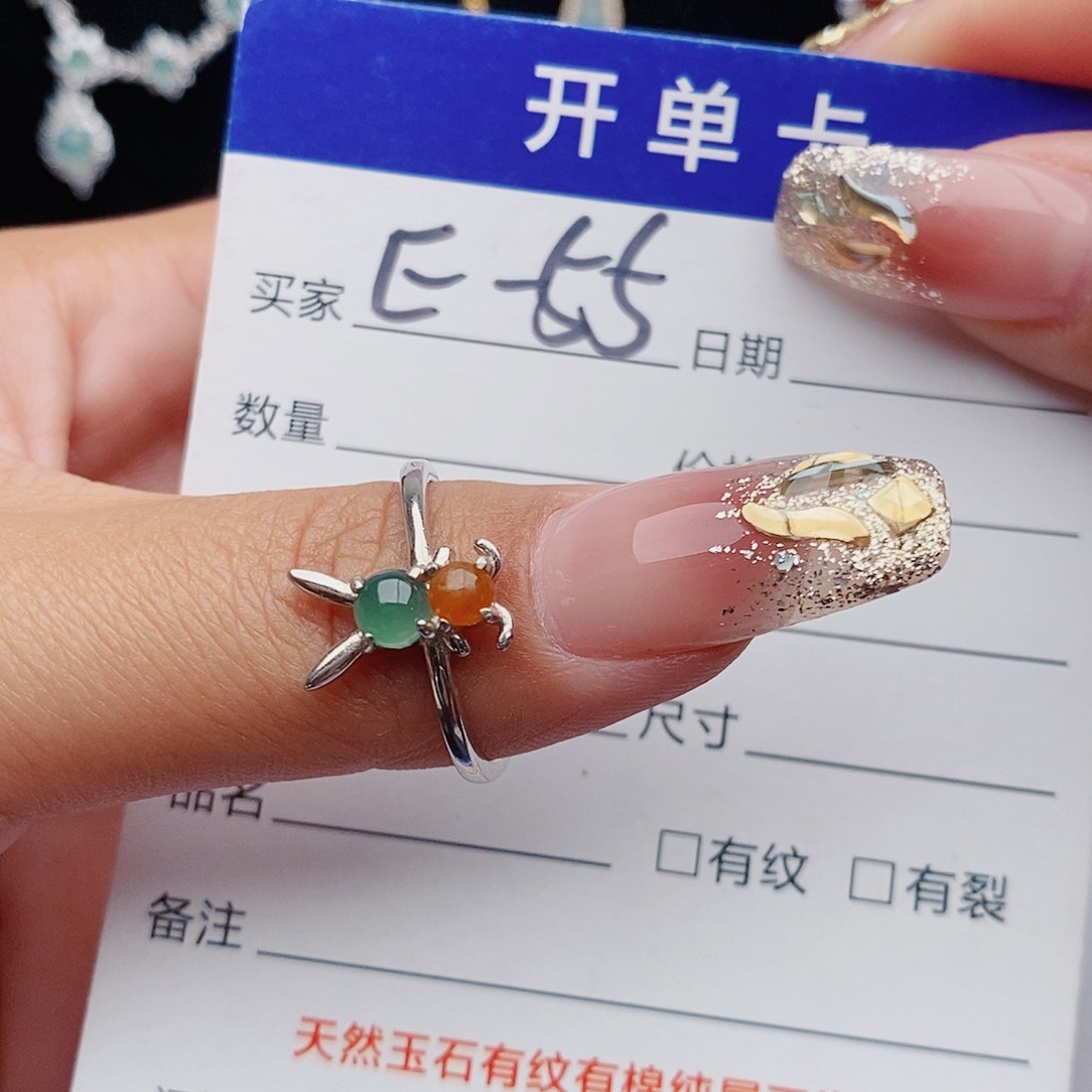 翡翠戒指银S925镶嵌戒指