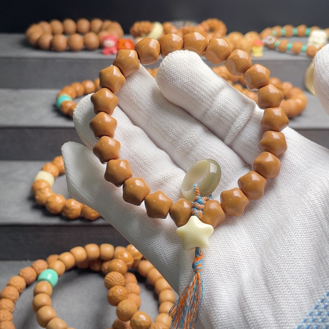 猴头核桃吊坠星星