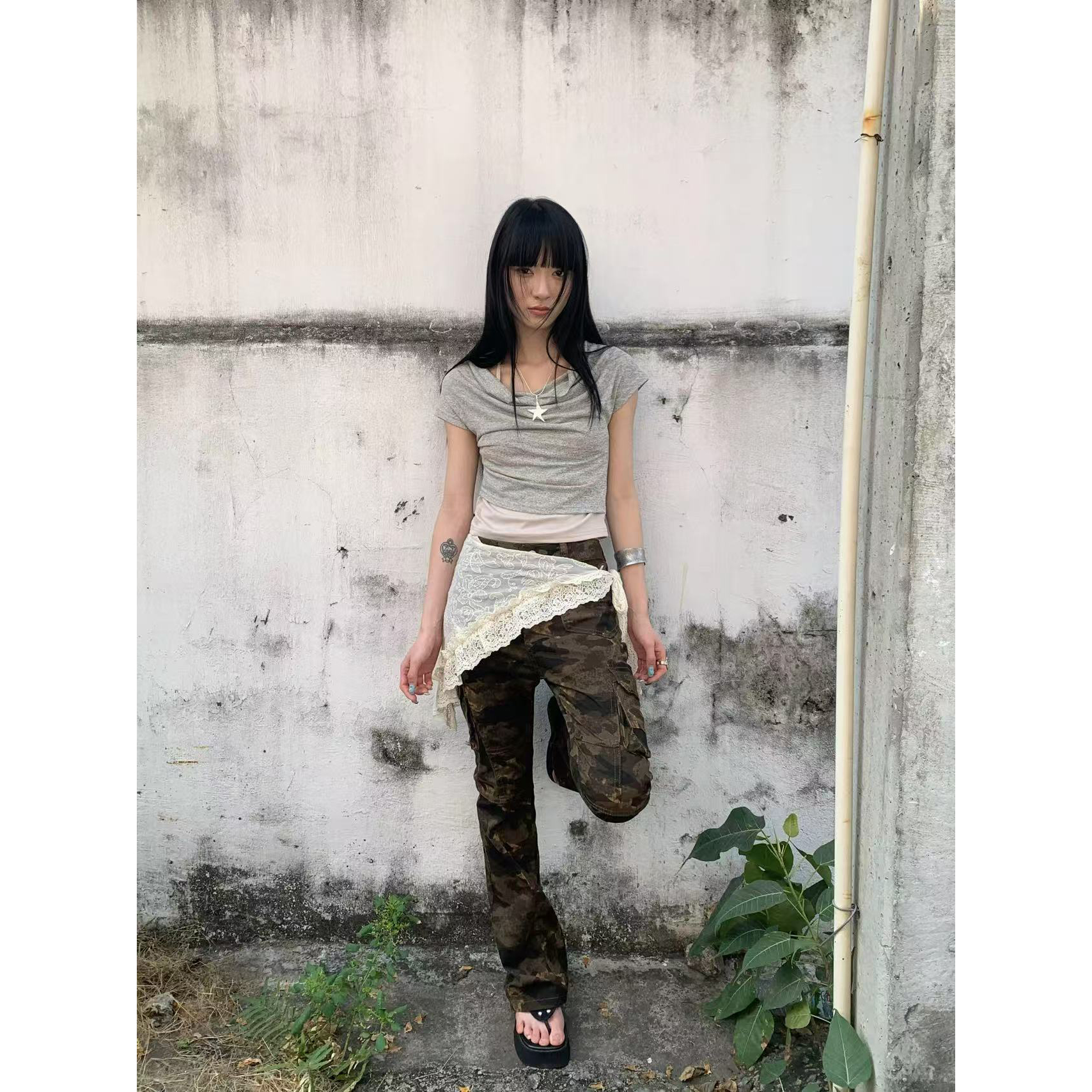 2025春夏新款设计感小众蕾丝叠穿神器屁帘休闲百搭蕾丝花边短裙