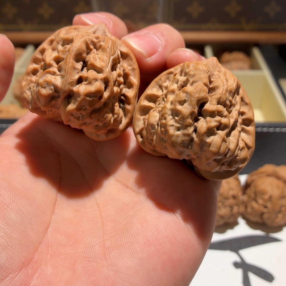 一***迪文玩核桃吊坠蛤蟆头A10