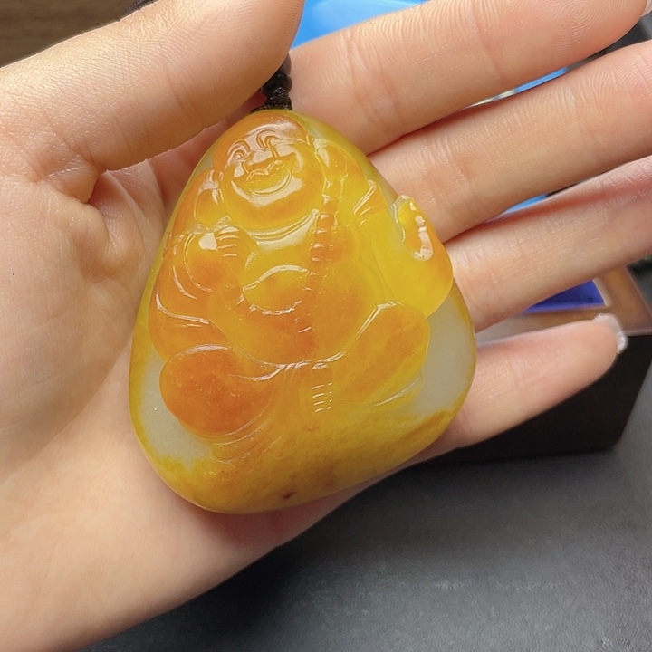 和田玉挂件未镶嵌大*T