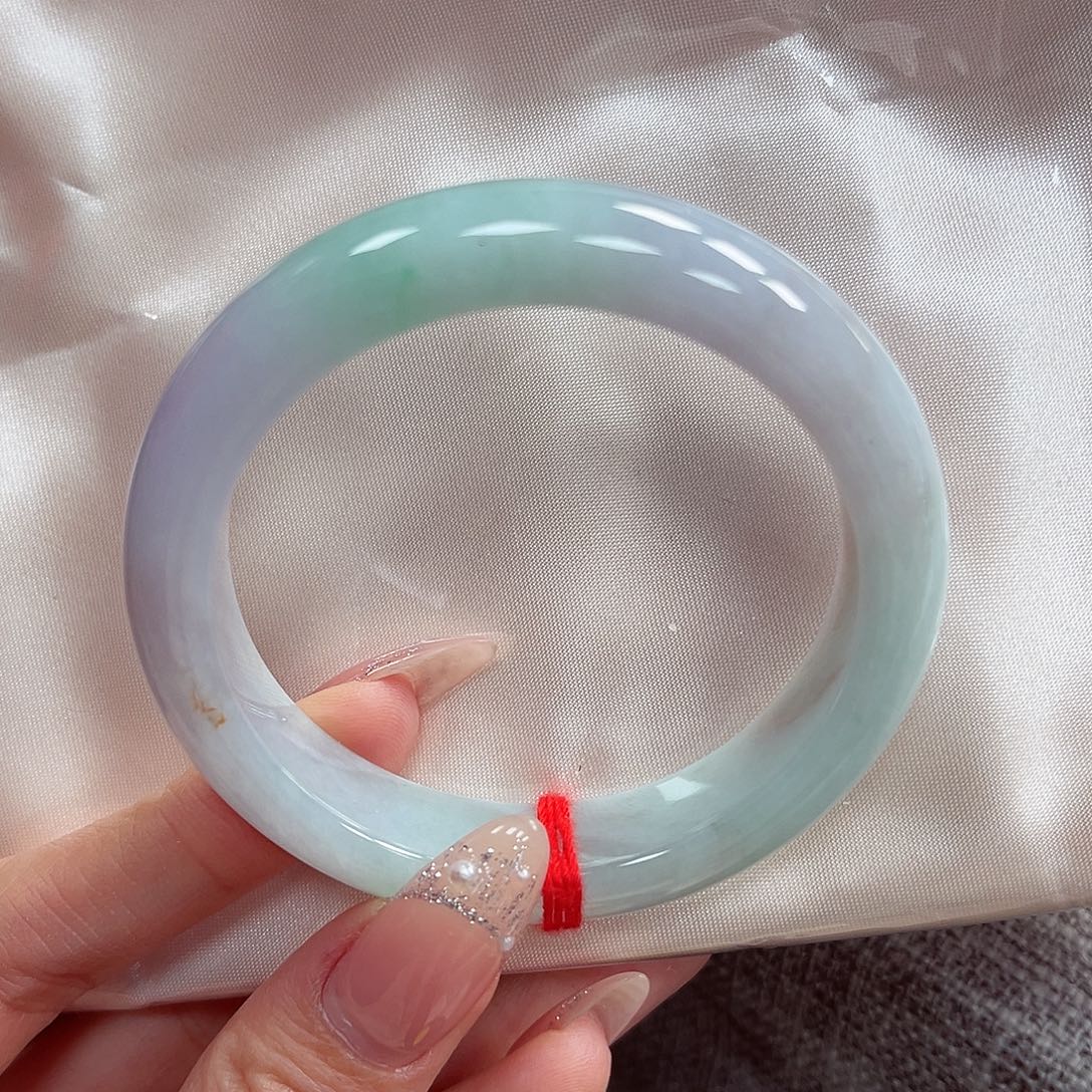 翡翠未镶嵌手镯手镯