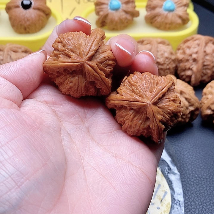 知***乐恭喜大哥喜提爱核