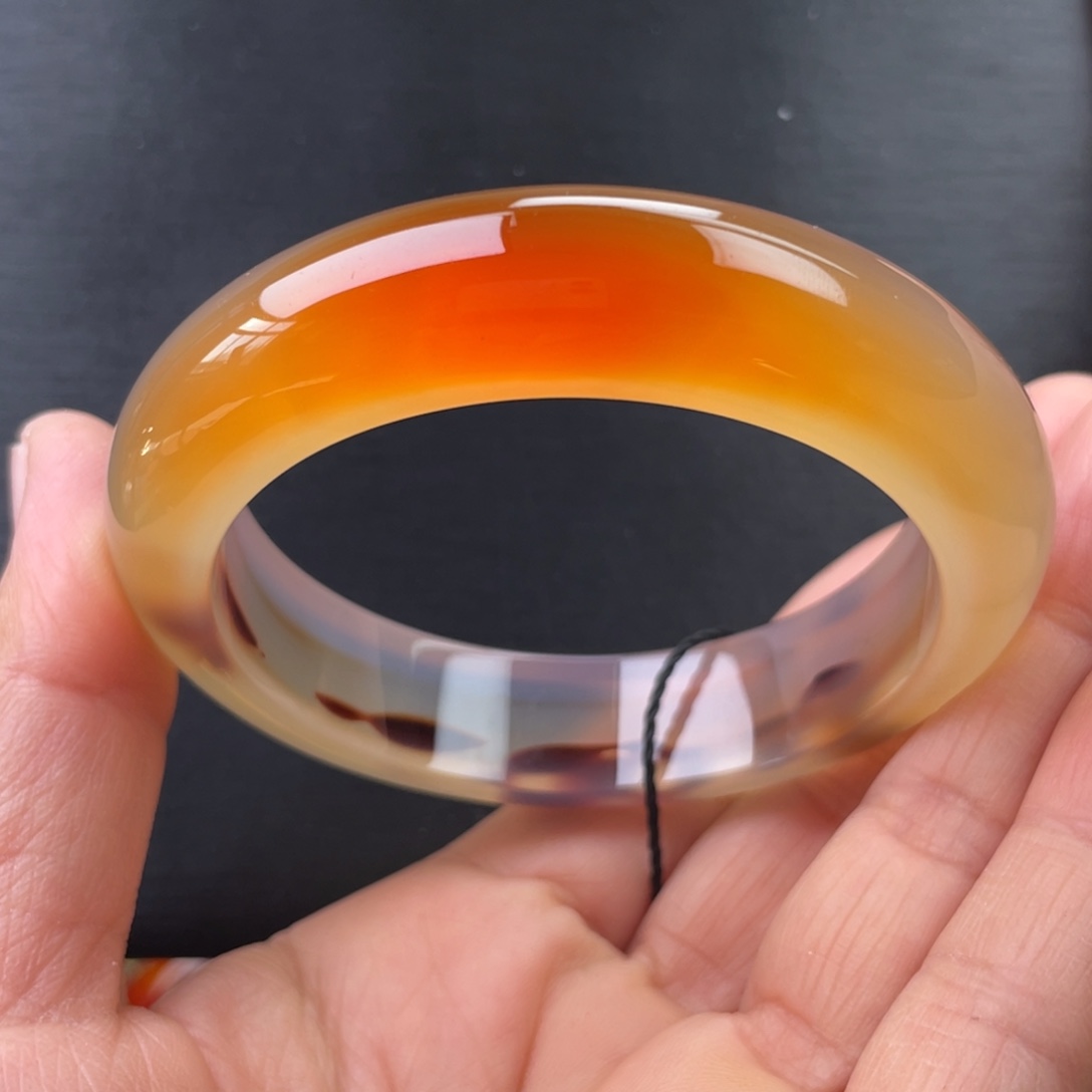 玛瑙/玉髓未镶嵌手镯57圈