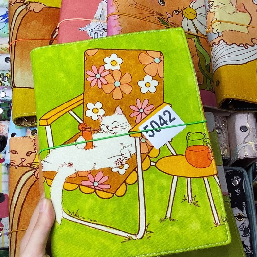 织绣A5活页不加纸5042