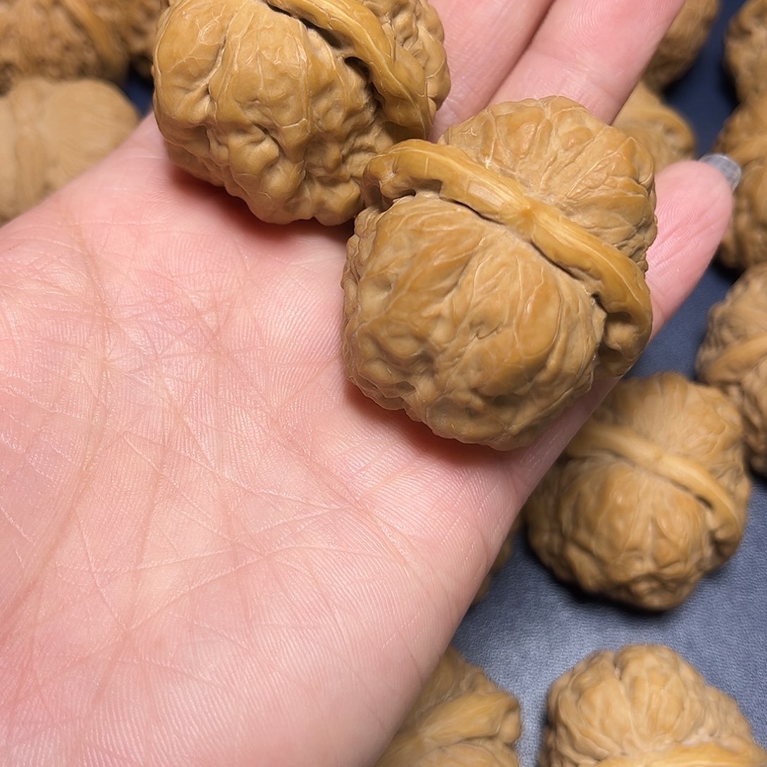 文玩核桃吊坠C****3哇哇哇