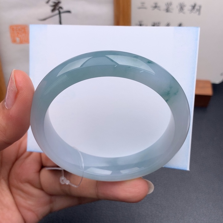 翡翠手镯未镶嵌翡翠手镯55