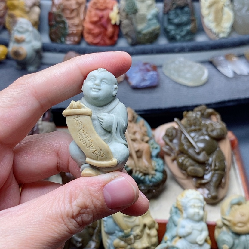 【闪购商品】定制石英质玉吊坠未镶嵌