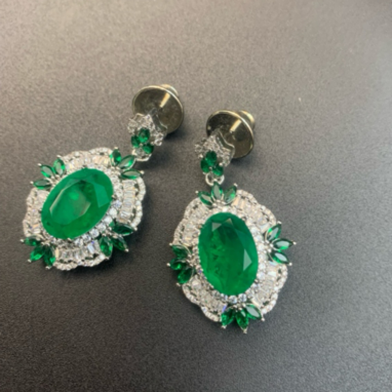 铜合金合成锆石耳饰 23532轻奢系列耳钉气质时尚绿色复古欧美经典