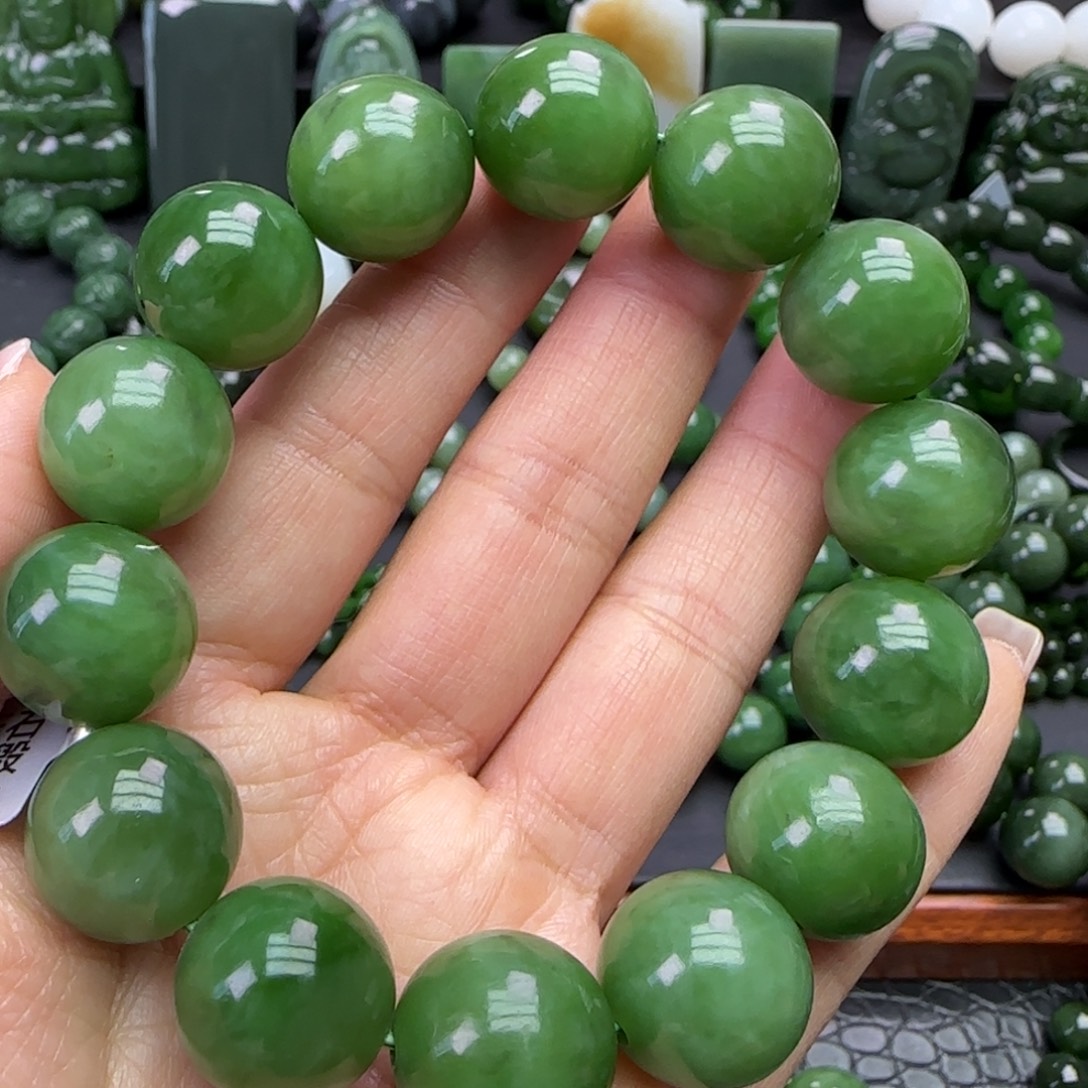 和田玉未镶嵌珠宝奇石