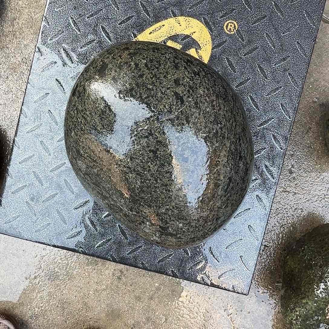 花***言蛇纹石玉未镶嵌天然原石摆件藏玉西藏