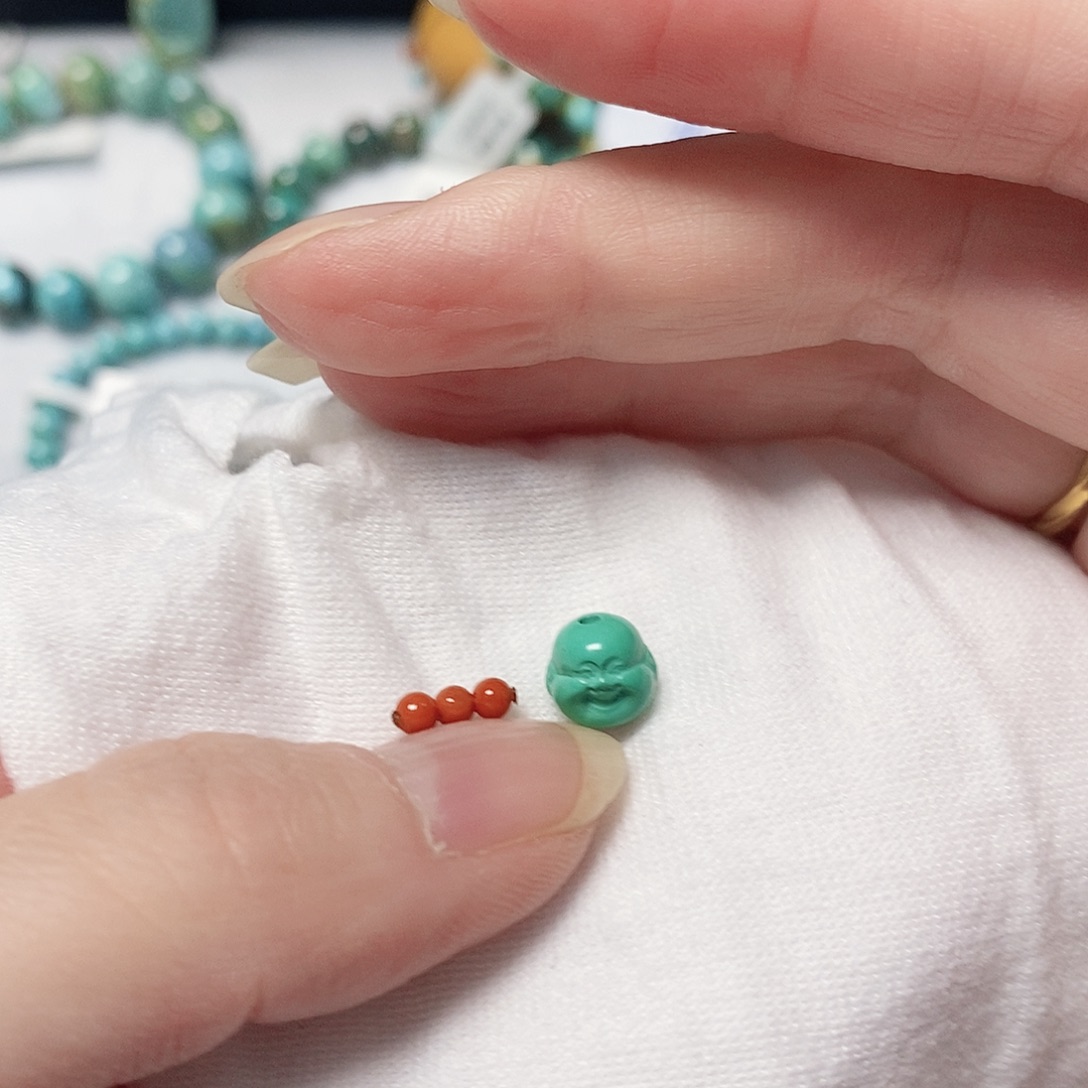 南红玛瑙未镶嵌珠宝奇石