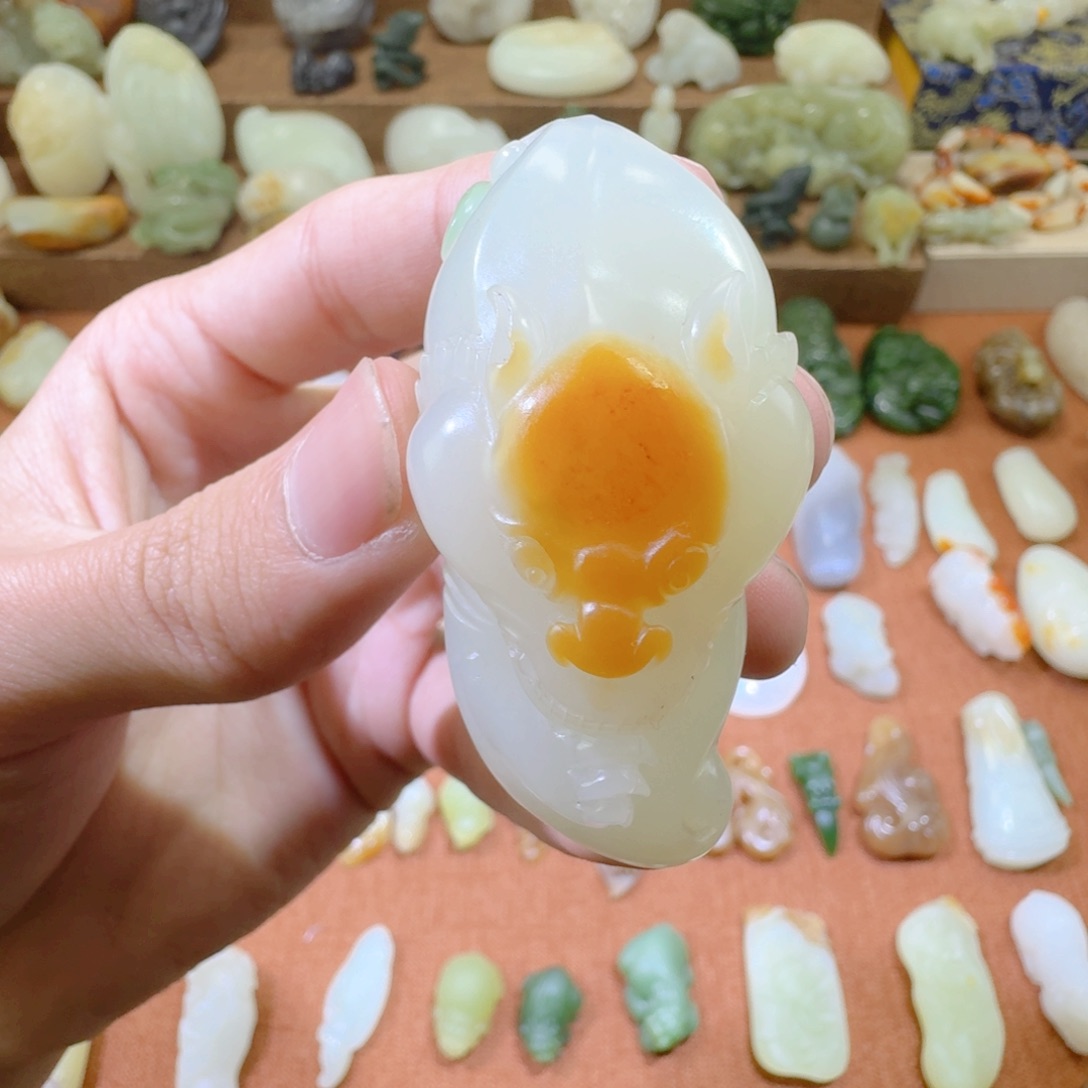 和田玉把件未镶嵌