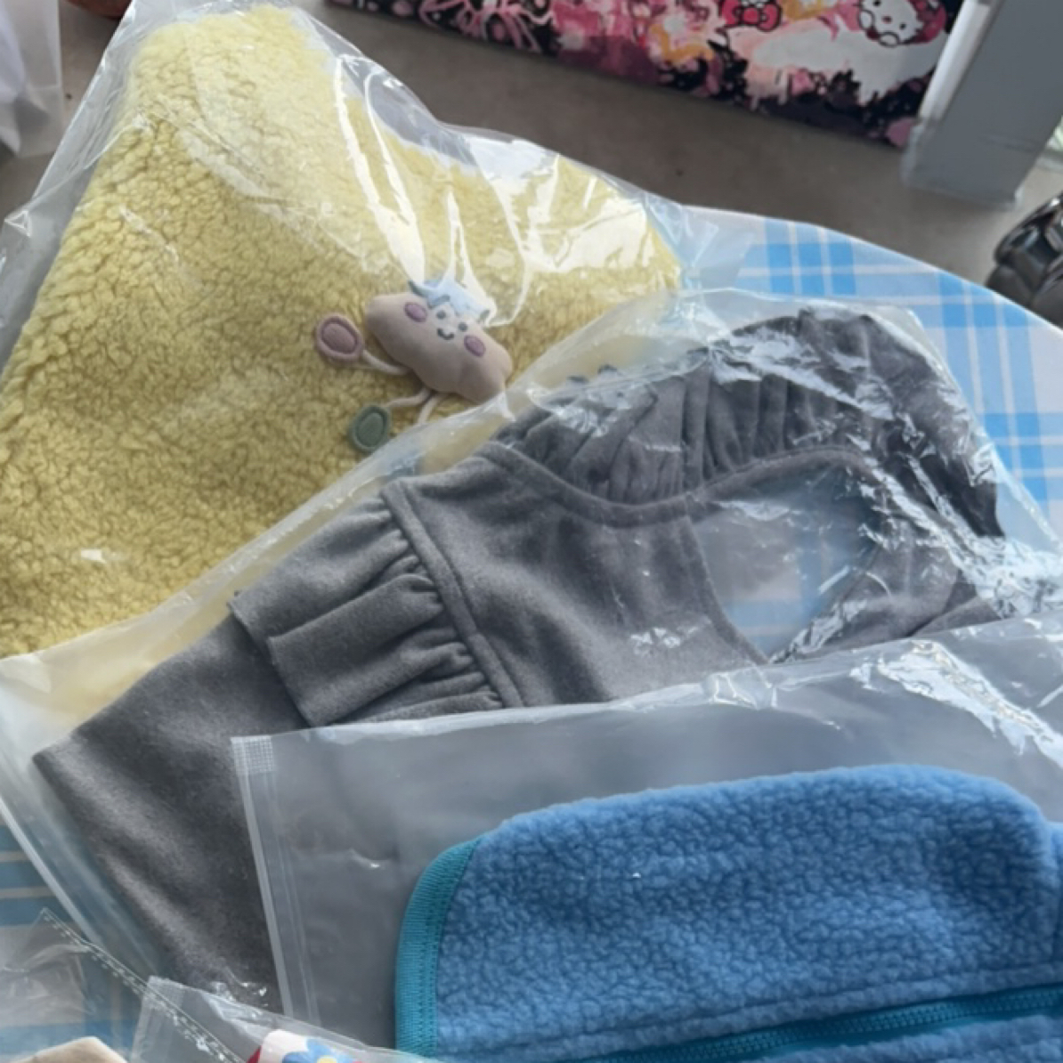 颗粒绒外套宠物纯色可爱卡通冬款冬季童装保暖上衣