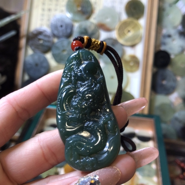 岫玉岫玉挂件未镶嵌