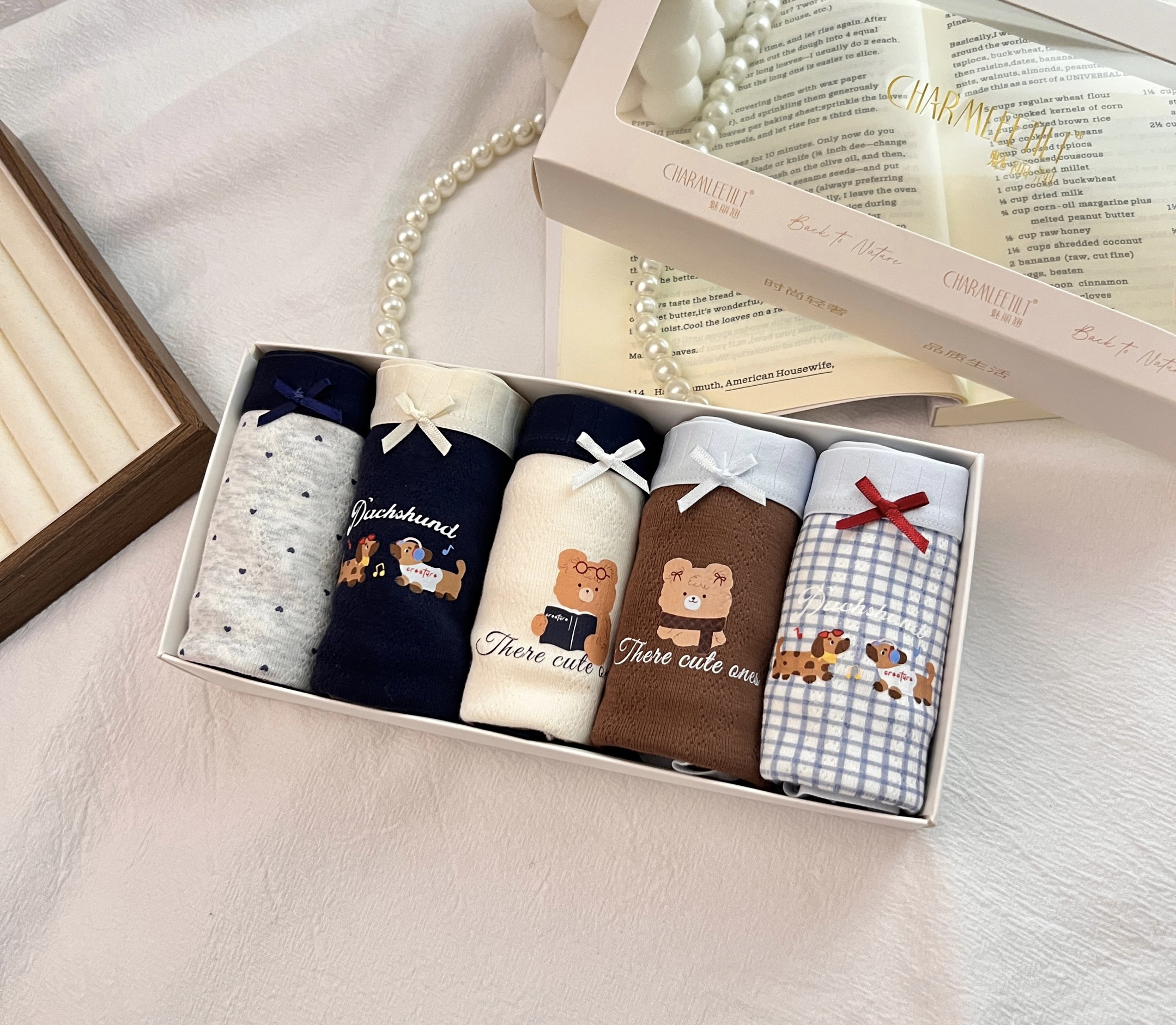 【5条装】80266#可爱风女三角内裤休闲风高腰薄款三角裤小熊抑菌