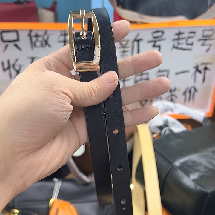 蛇皮（革）小牛皮（革）牛皮（革）黄牛皮（革）锦纶小牛皮（革）