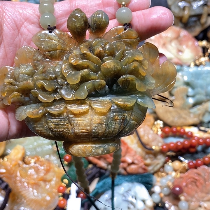 岫玉毛衣链未镶嵌