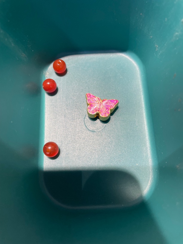                足金a1    加 玛 瑙