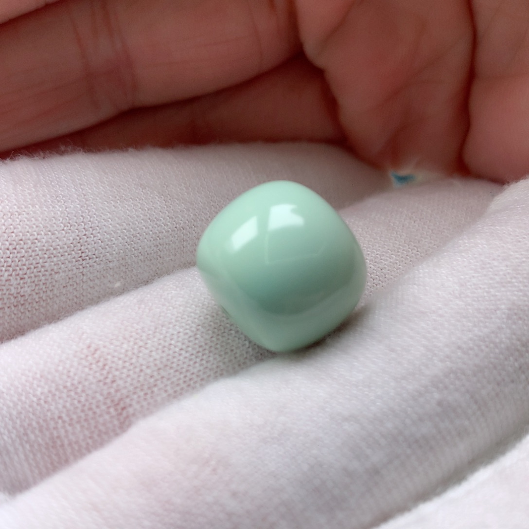 未镶嵌绿松石珠宝奇石直径14.8mm