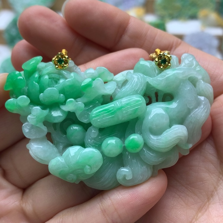 颈饰未镶嵌翡翠翡翠