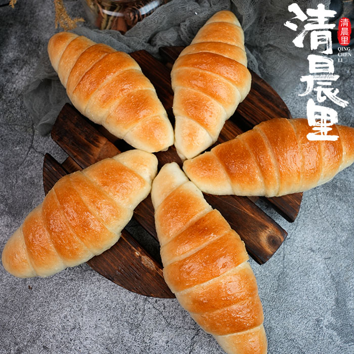 清晨里椰香海盐面包早主食代餐速食丹麦欧包手作下午茶休闲零食