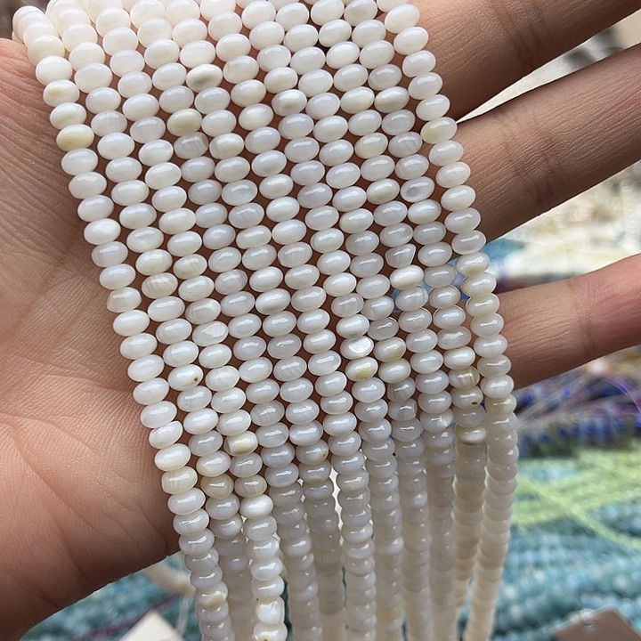 未镶嵌玛瑙/玉髓珠宝半成品一条5mm左右白贝算盘珠