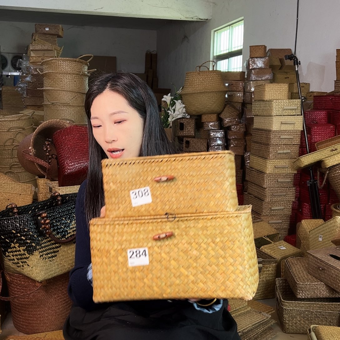草编草编包/草编收纳盒带瑕疵