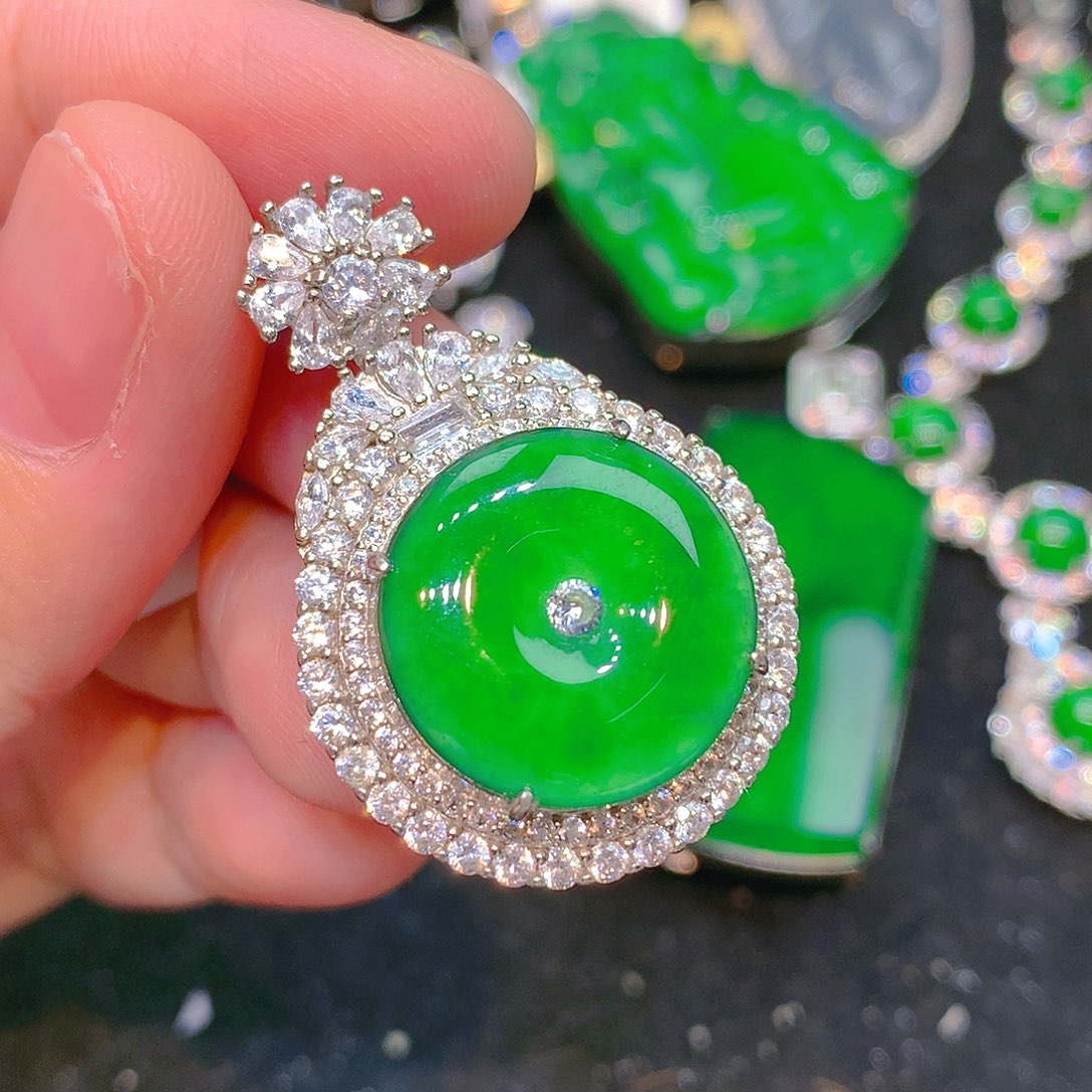 吊坠(不含链)银S925镶嵌翡翠翡翠