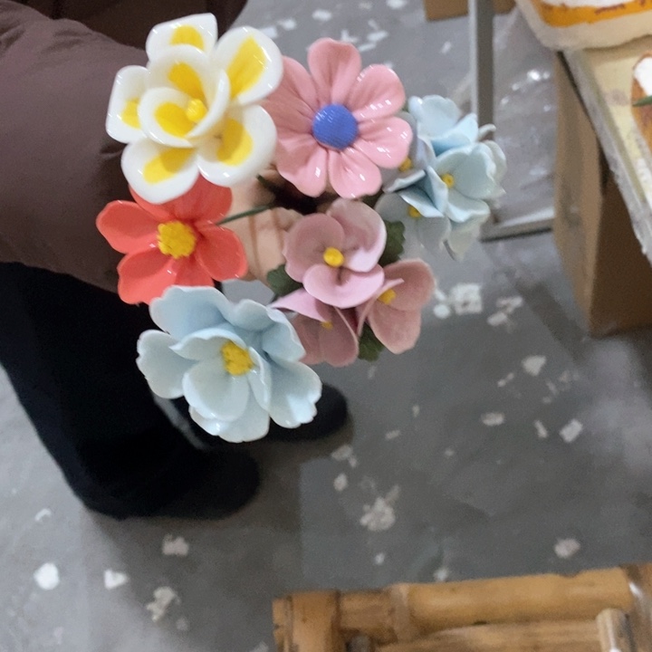 摆件陶瓷材料的分类