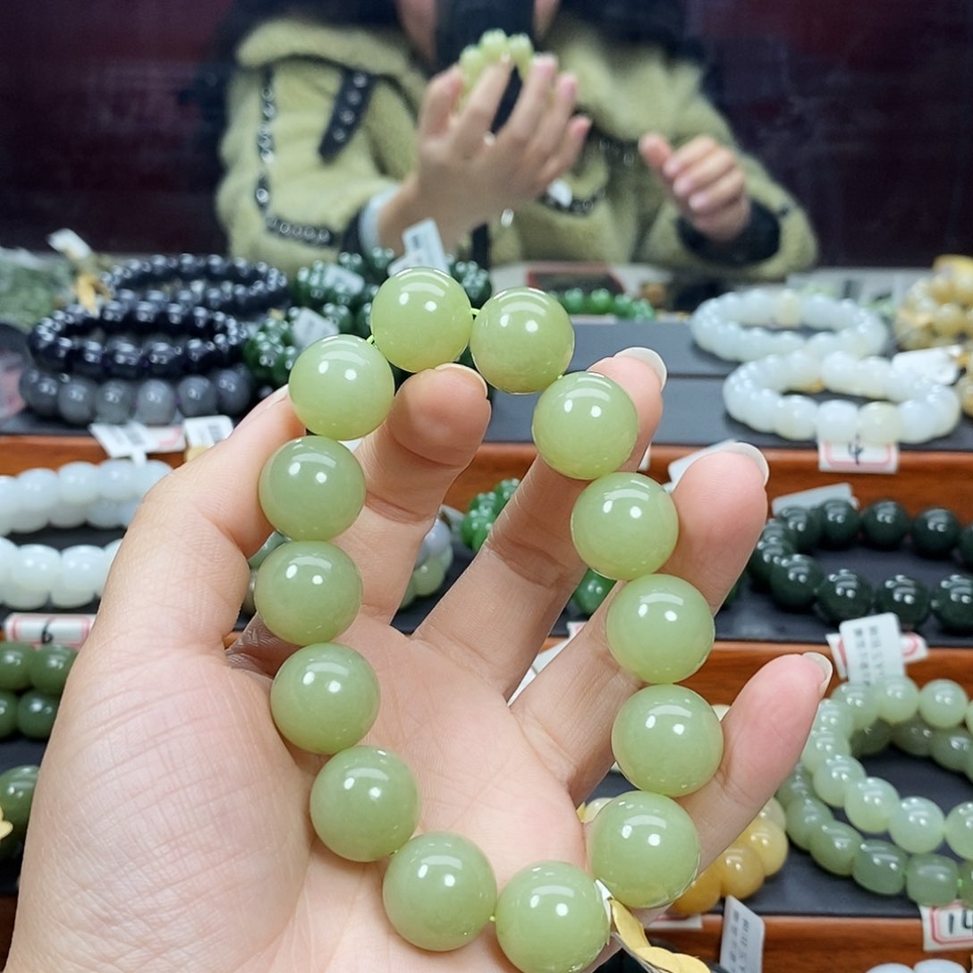 和田玉手链未镶嵌