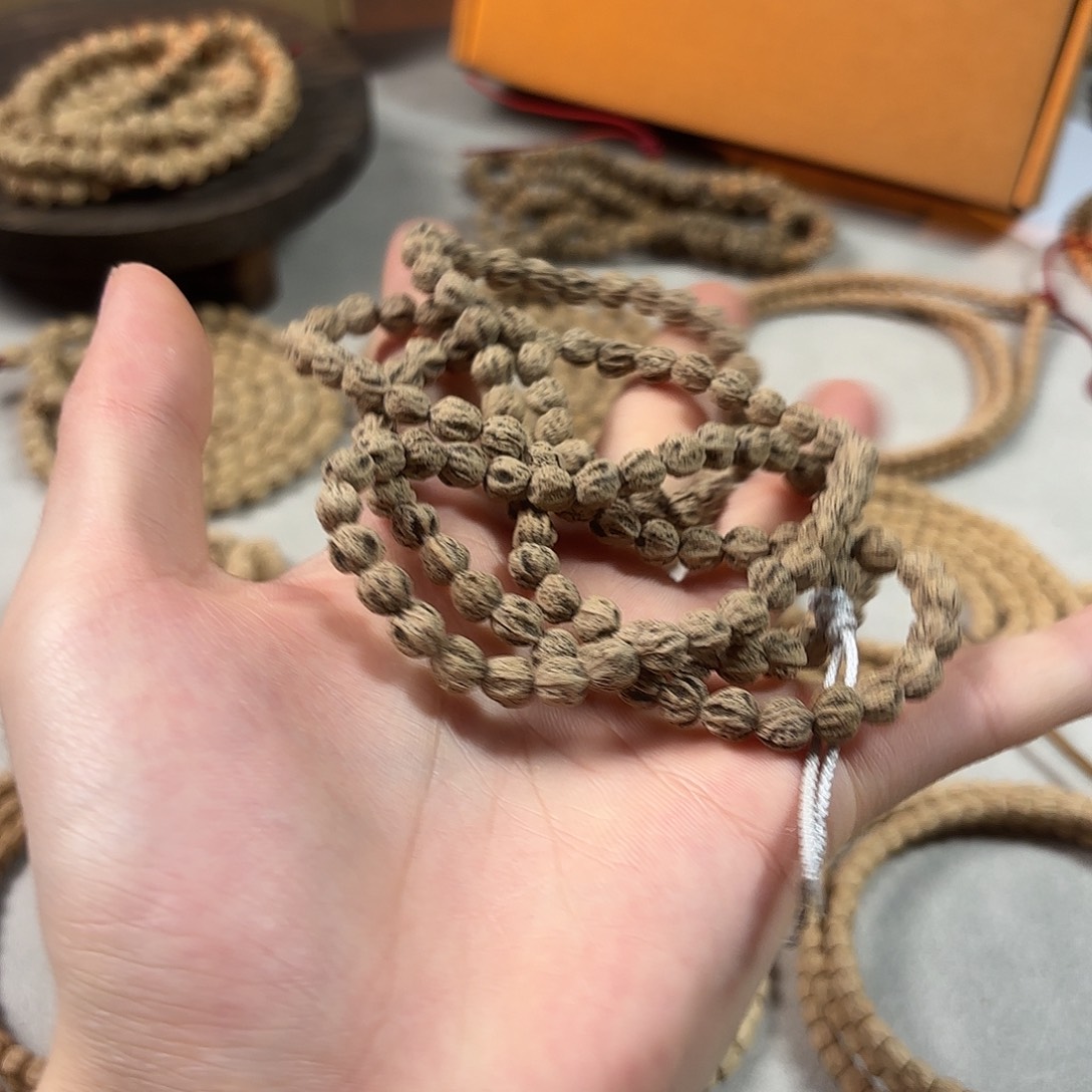 柏香籽/百香籽吊坠