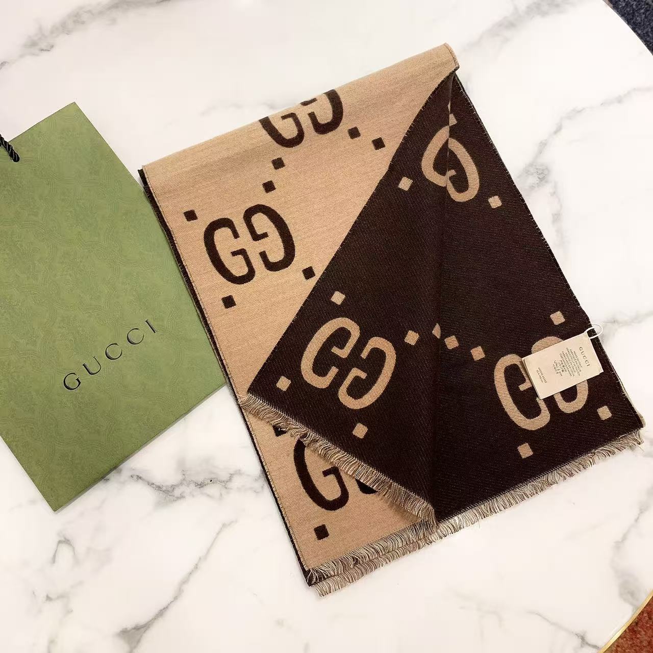 未使用 GUCCI/古驰 古驰双G棕褐色羊毛围巾94490610