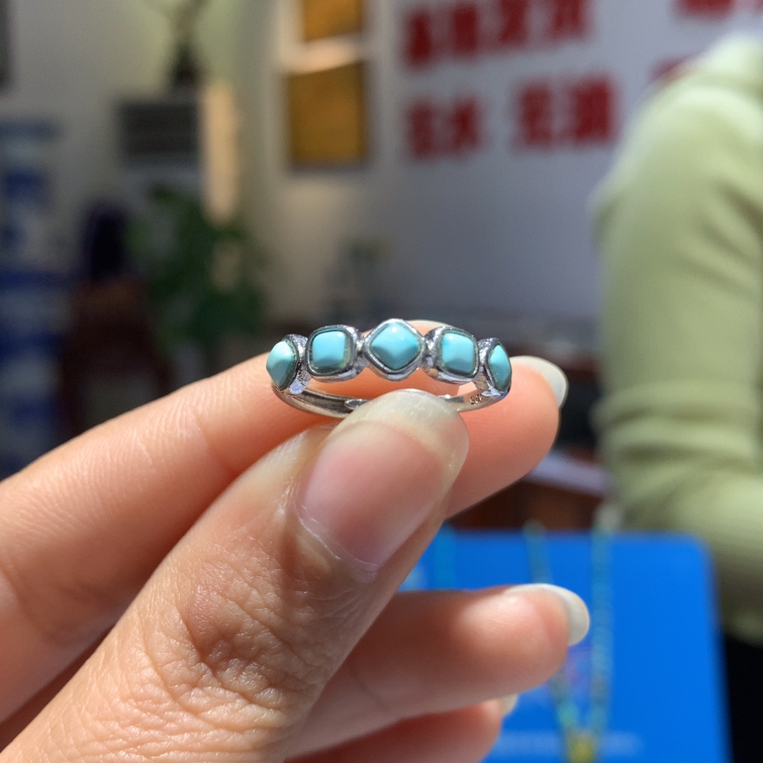 银S925镶嵌绿松石戒指