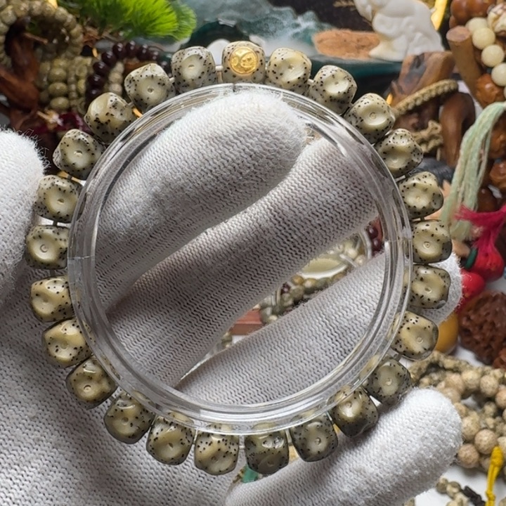 星月菩提手串1号车尺寸9.8石玉标无相单圈