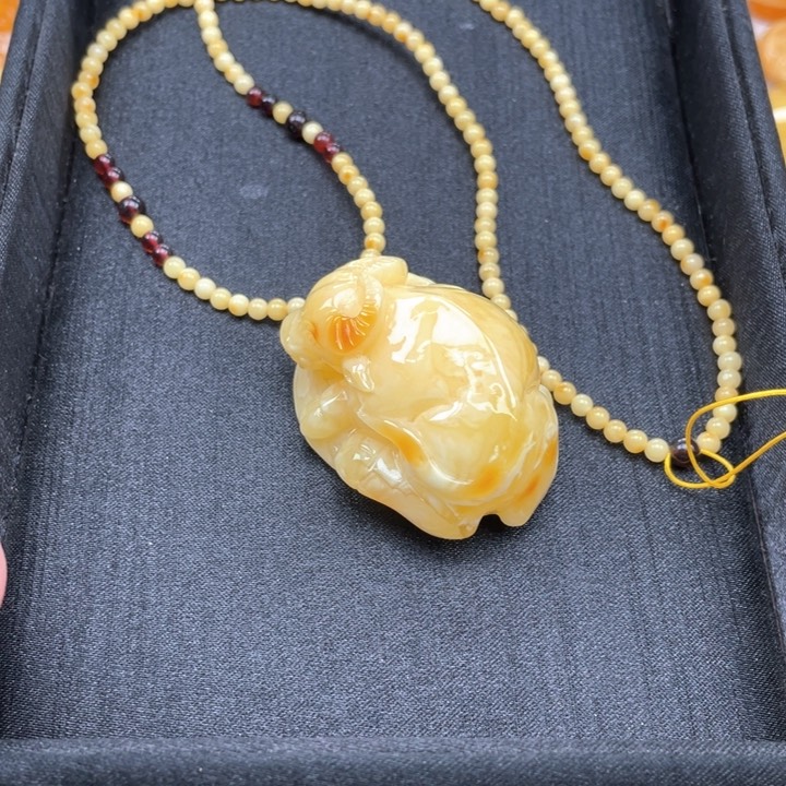 蜜蜡裸石未镶嵌蜜蜡吊坠