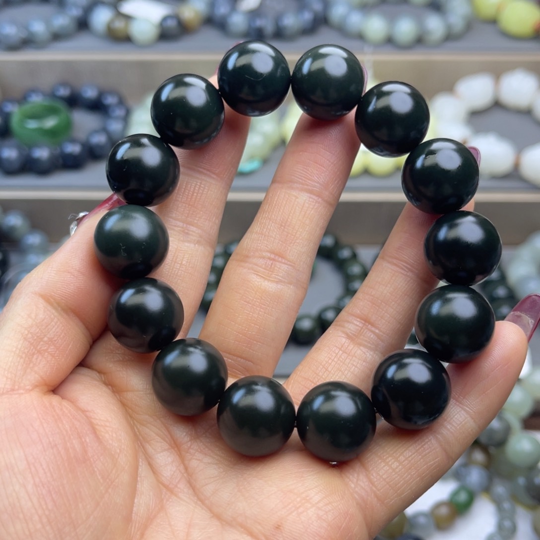 和田玉手链未镶嵌