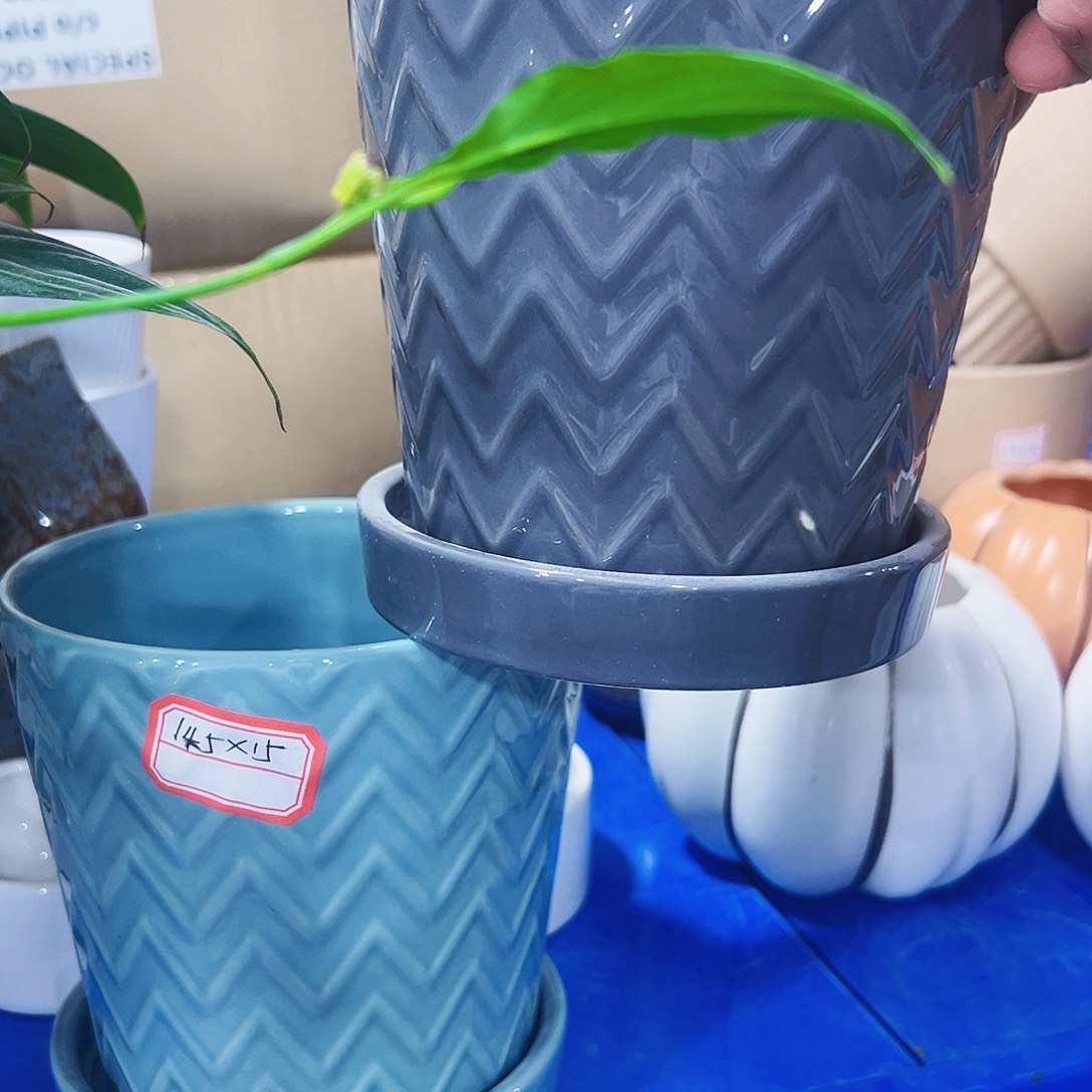 有孔外贸尾单陶瓷花盆凑10米包邮