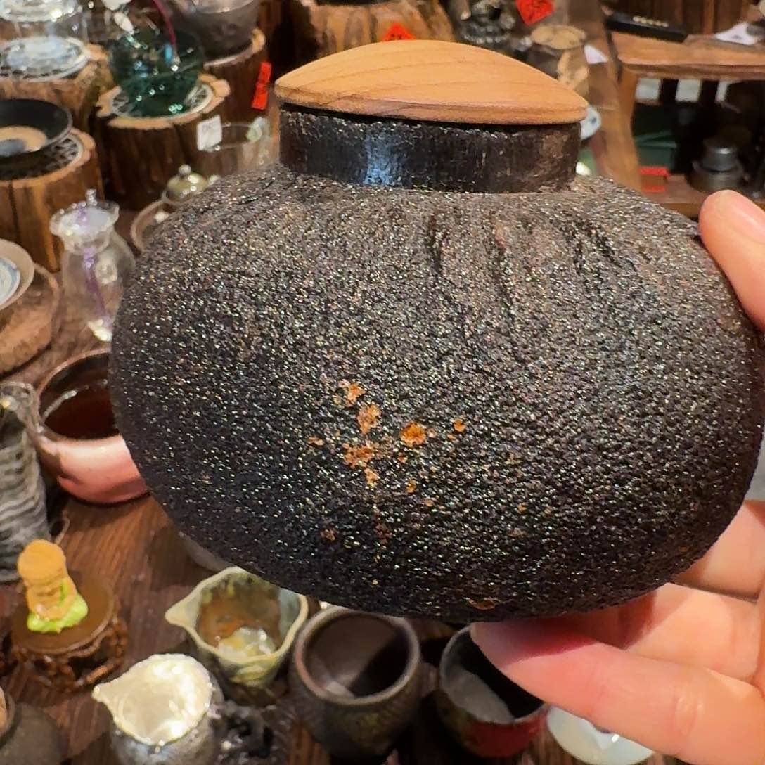 旺****?大号柚子茶叶罐带金。