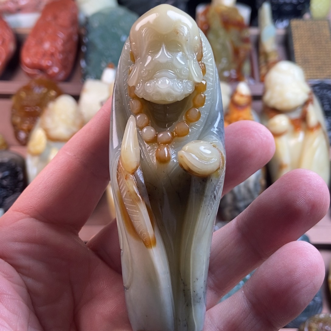 岫玉未镶嵌手把件