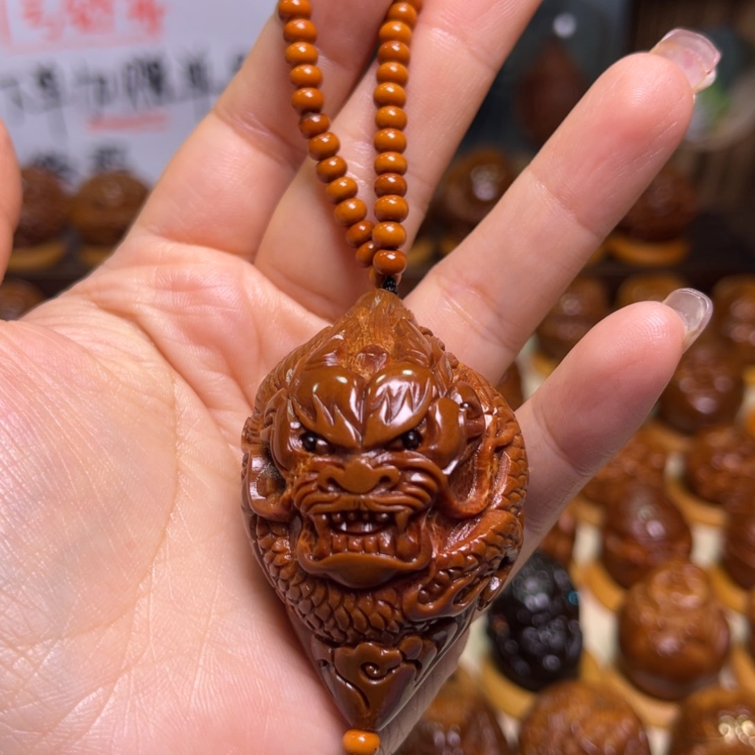 橄榄核把件奥****哥盘龙手把