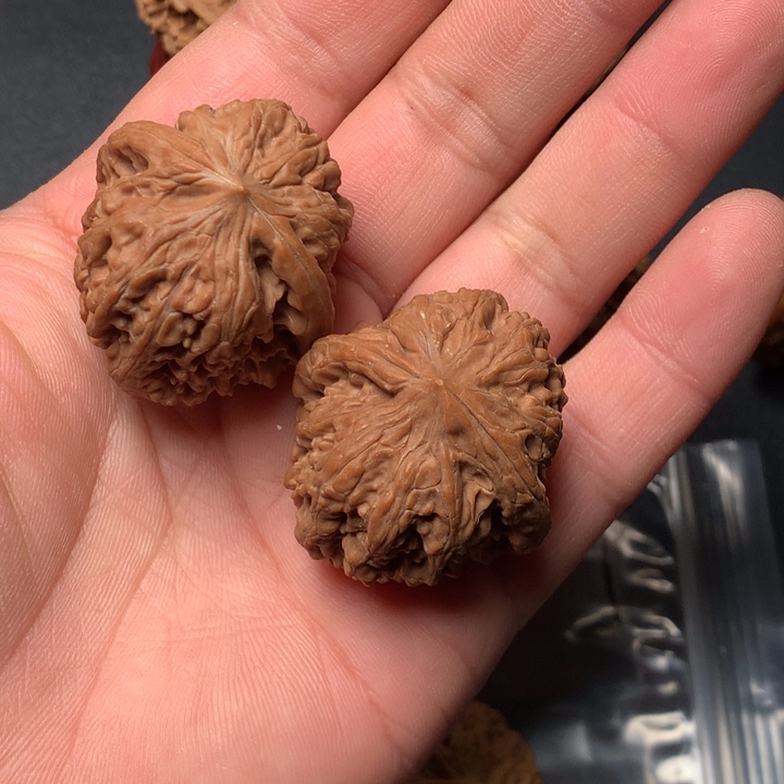 把件文玩核桃35平谷凹底1307