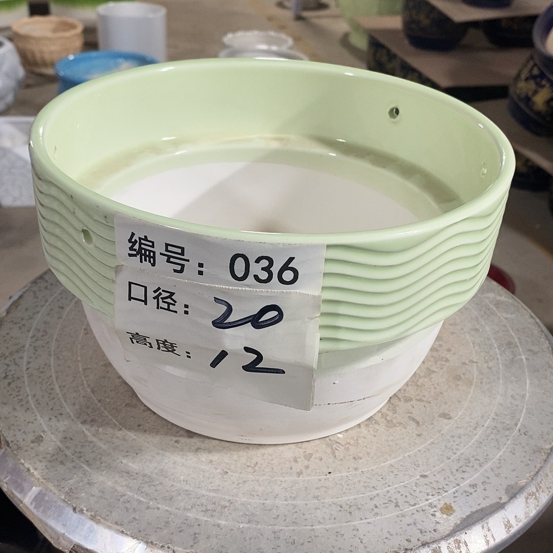 【闪购商品】陶瓷微瑕花盆-036-1个绿