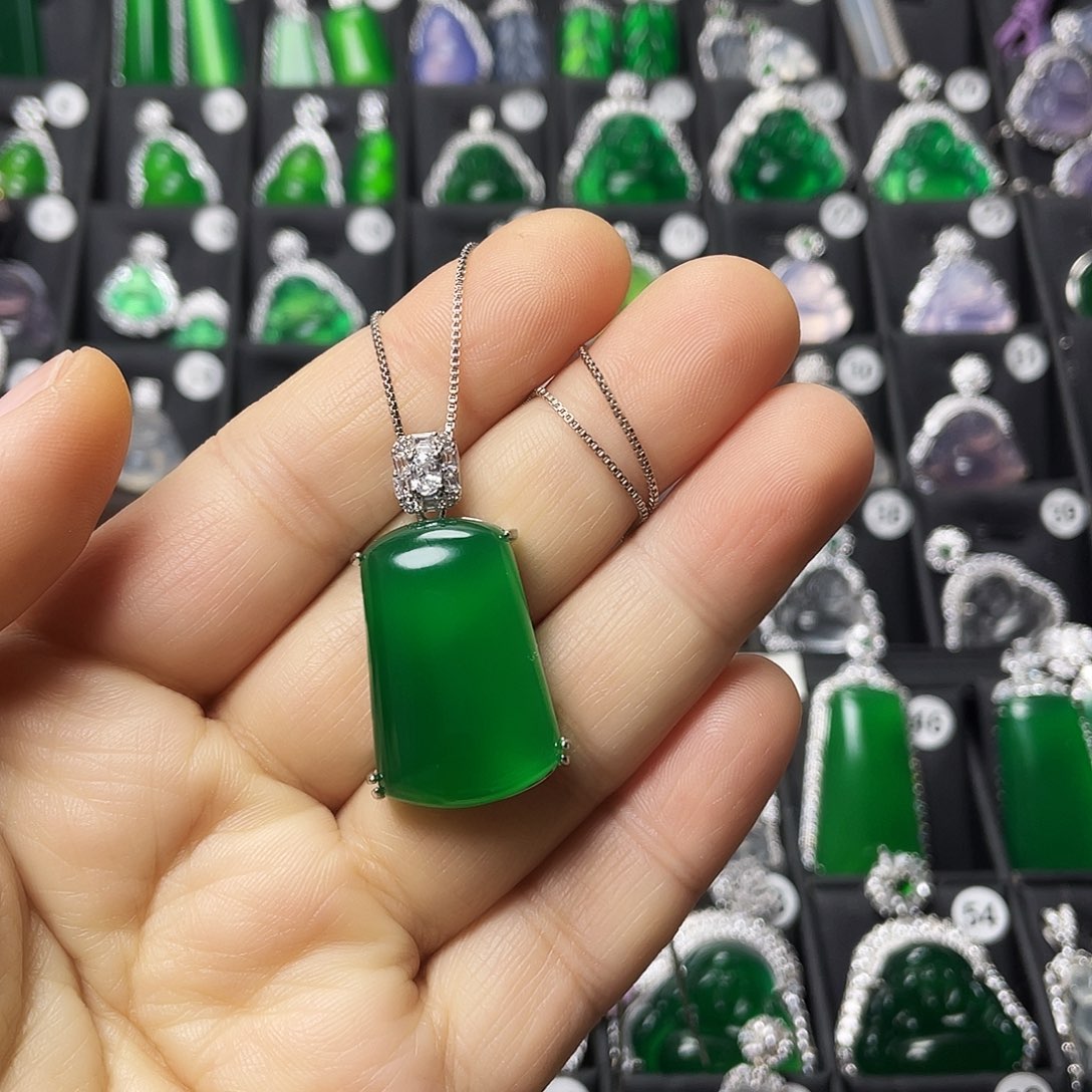 玛瑙/玉髓合金颈饰