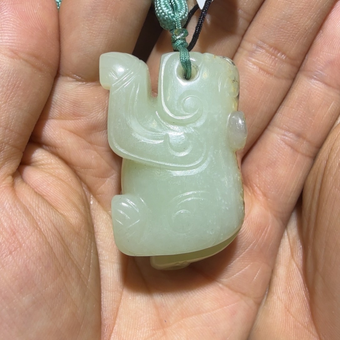 和田玉挂件未镶嵌粉**儿