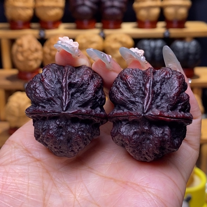 把件文玩核桃蝉王三棱40号37