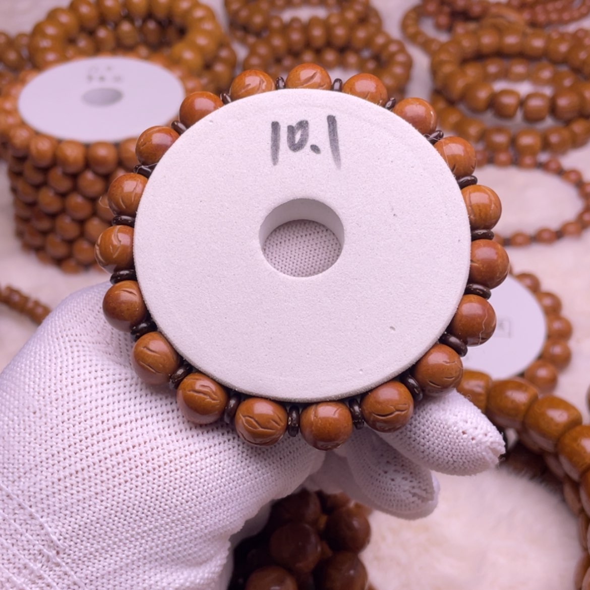 【闪购商品】桃核吊坠?***润10正圆桃核龙纹光珠