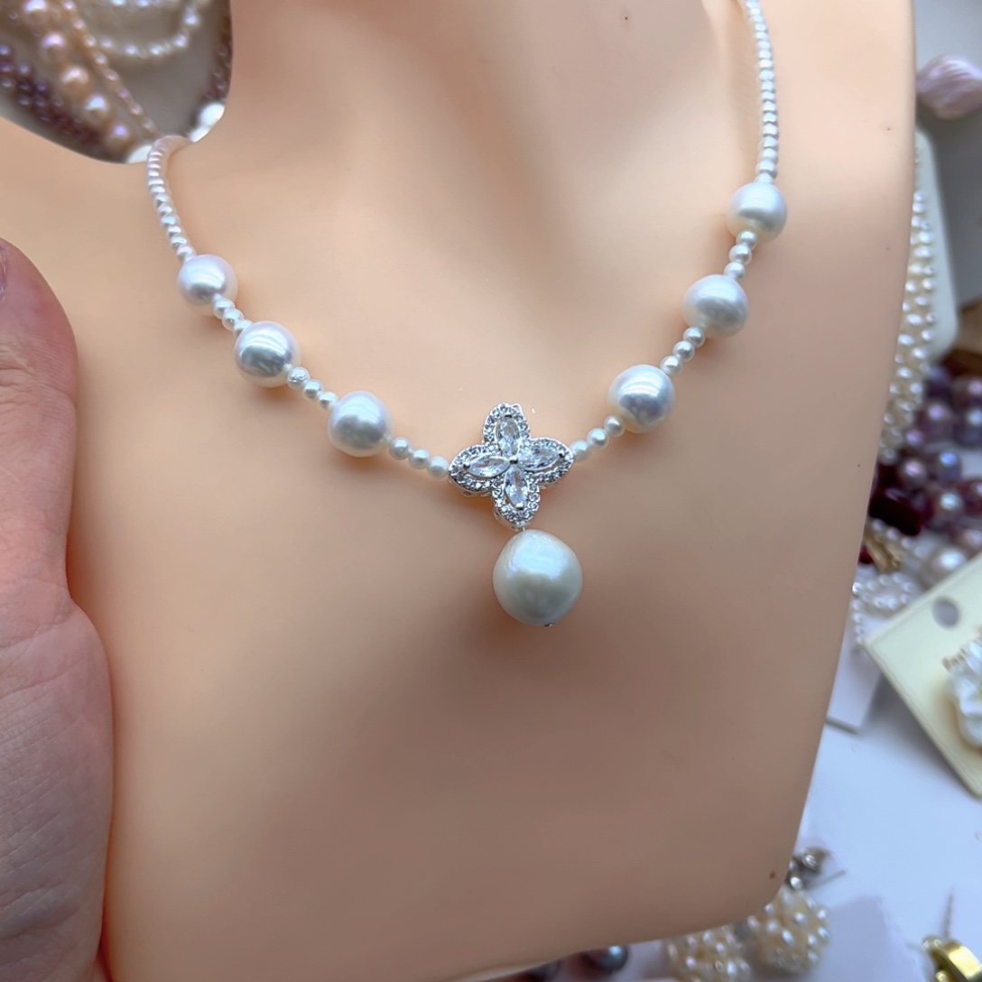 颈饰未镶嵌淡水珍珠